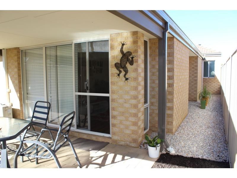 25 Dania Way, Butler WA 6036