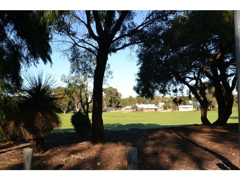 25b Willoughby Retreat, Clarkson WA 6030