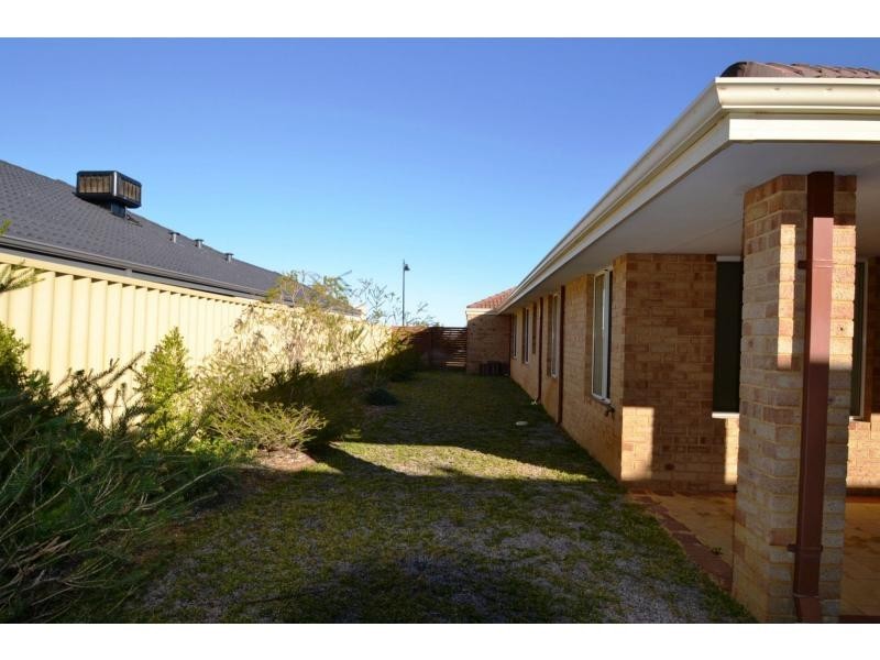 6 Mallow Link, Butler WA 6036