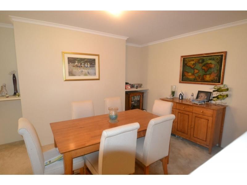 12 Ammanford Crescent, Butler WA 6036