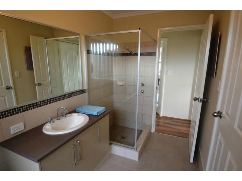 12 Ammanford Crescent, Butler WA 6036