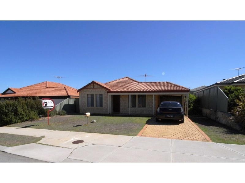 5 Nambucca Road, Merriwa WA 6030