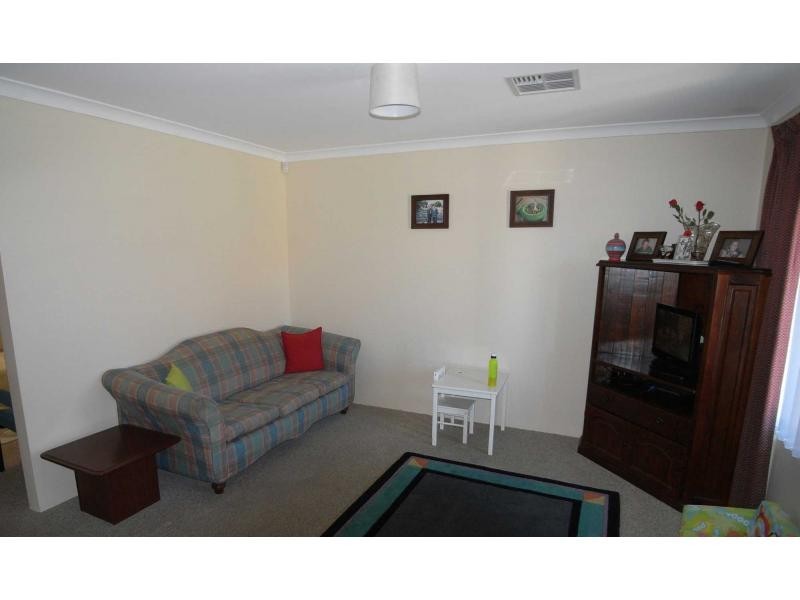 5 Nambucca Road, Merriwa WA 6030