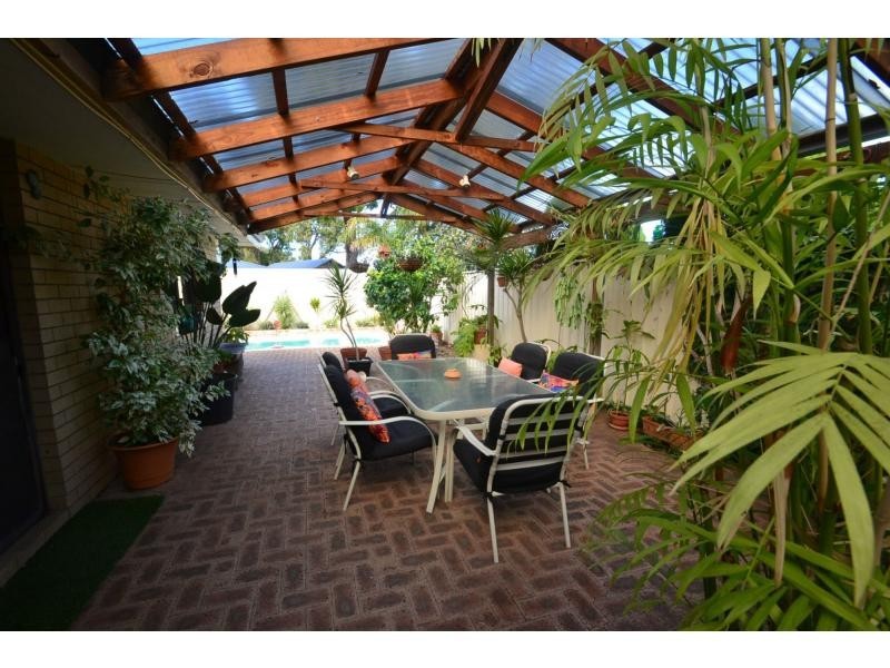 12a Elbury Court, Kingsley WA 6026