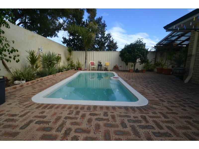 12a Elbury Court, Kingsley WA 6026