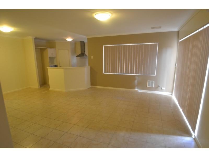 16/25 Siderno Rise, Hocking WA 6065