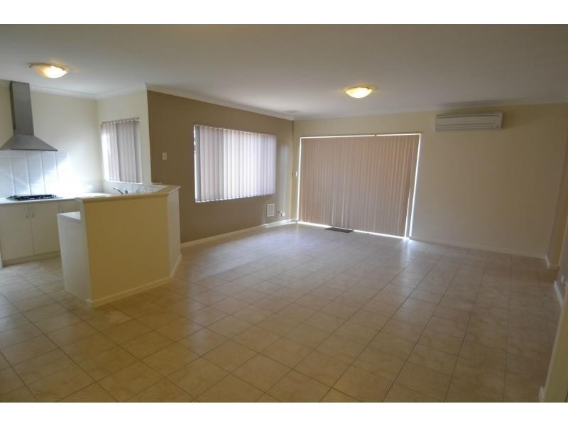 16/25 Siderno Rise, Hocking WA 6065