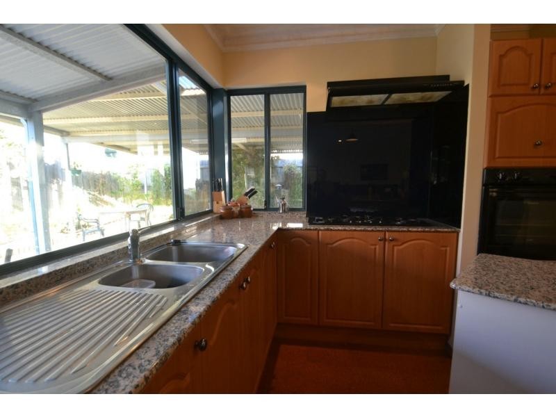 30 Dumaresq Loop, Quinns Rocks WA 6030