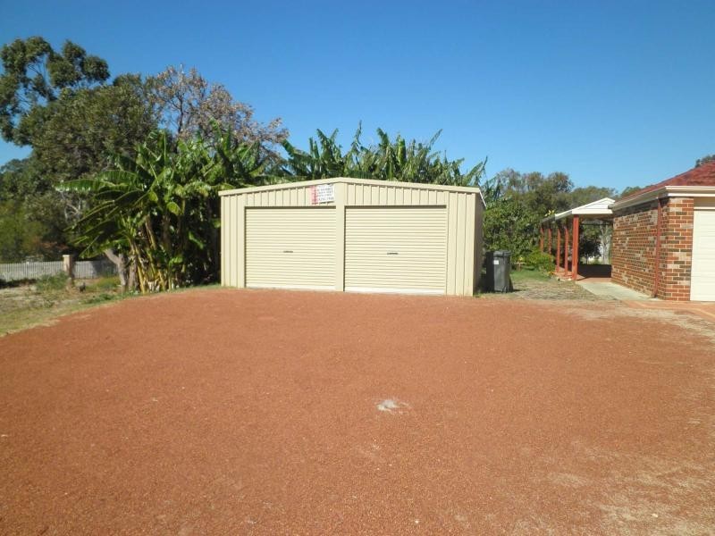 3 Peridot track, Banksia Grove WA 6031