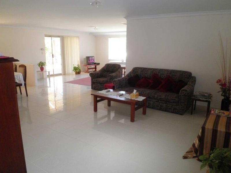 3 Peridot track, Banksia Grove WA 6031