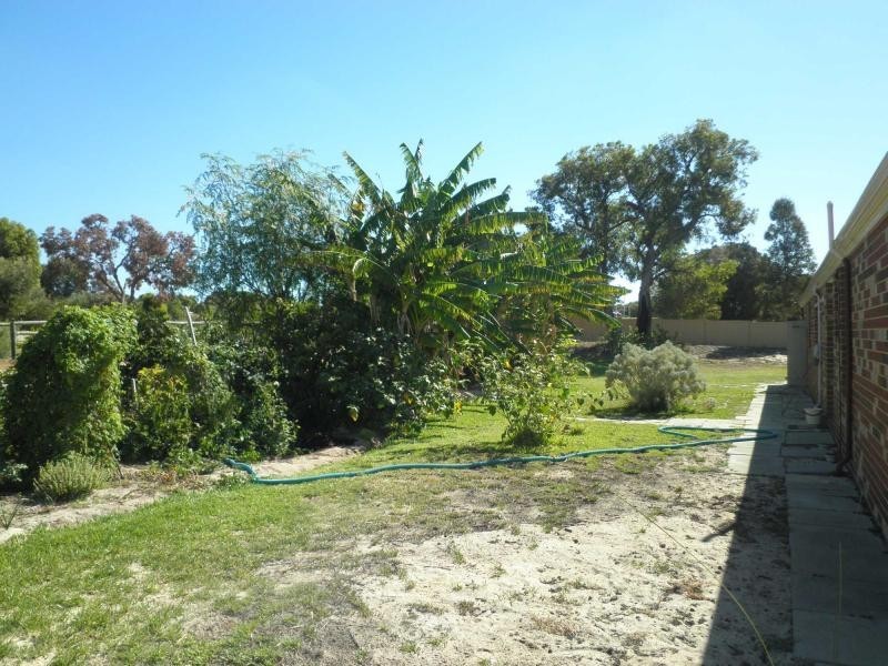 3 Peridot track, Banksia Grove WA 6031
