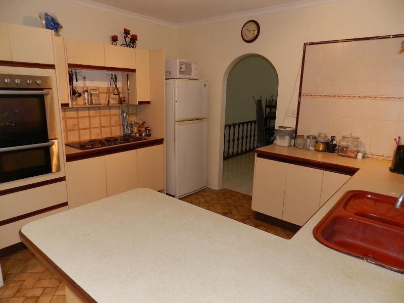 6 Lynton Court, Yanchep WA 6035