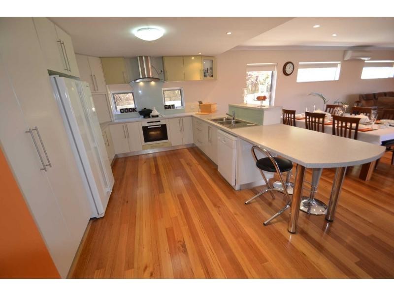 2 Williton Road, Karrinyup WA 6018