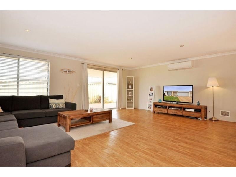 12 Ortley Way, Butler WA 6036