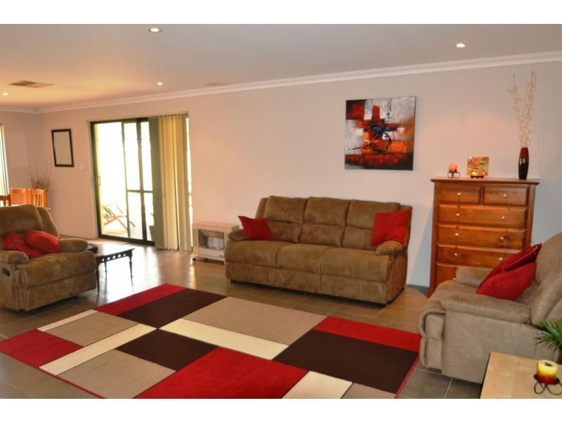 31 Salterforth Road, Butler WA 6036