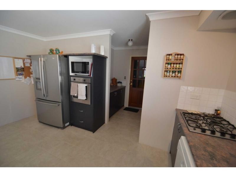 93 Millendon Street, Carramar WA 6031