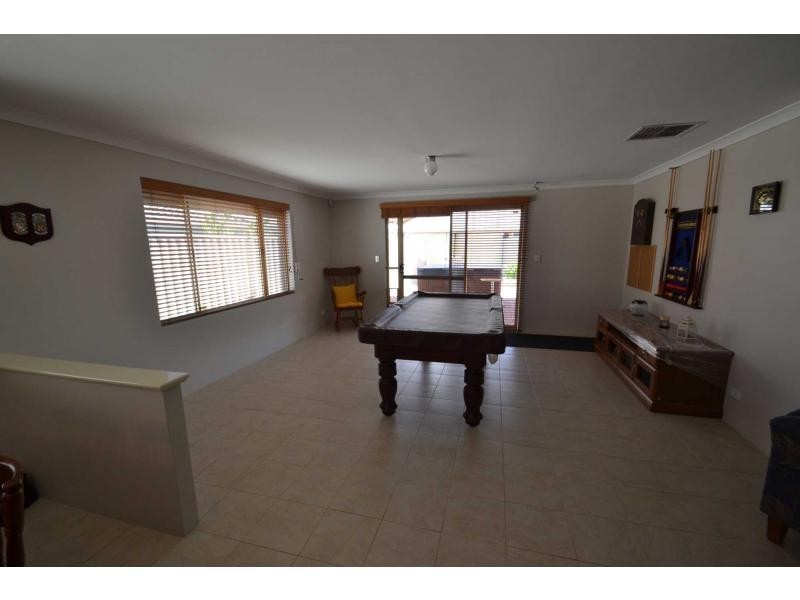 93 Millendon Street, Carramar WA 6031