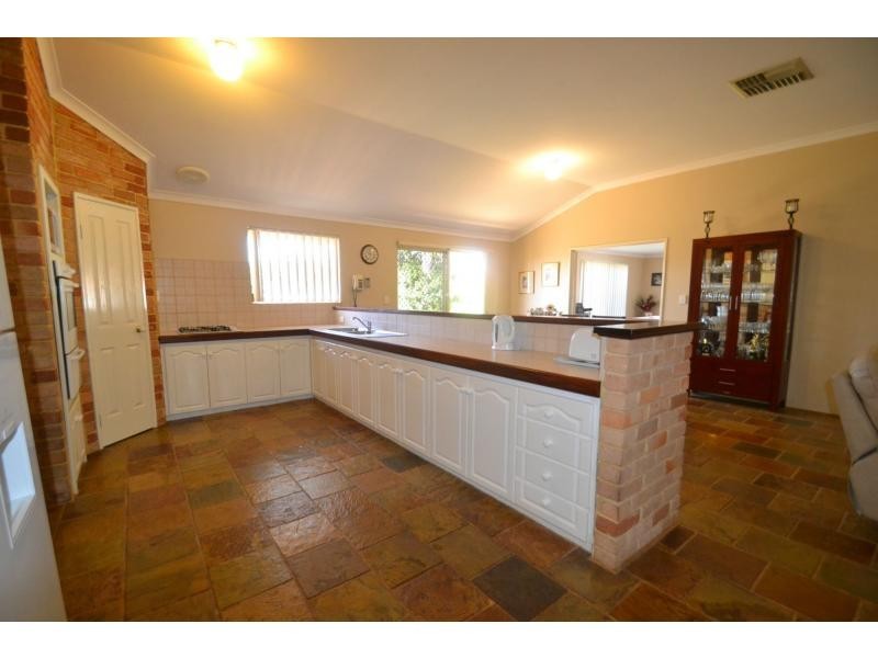 56 Monaltrie Loop, Carramar WA 6031