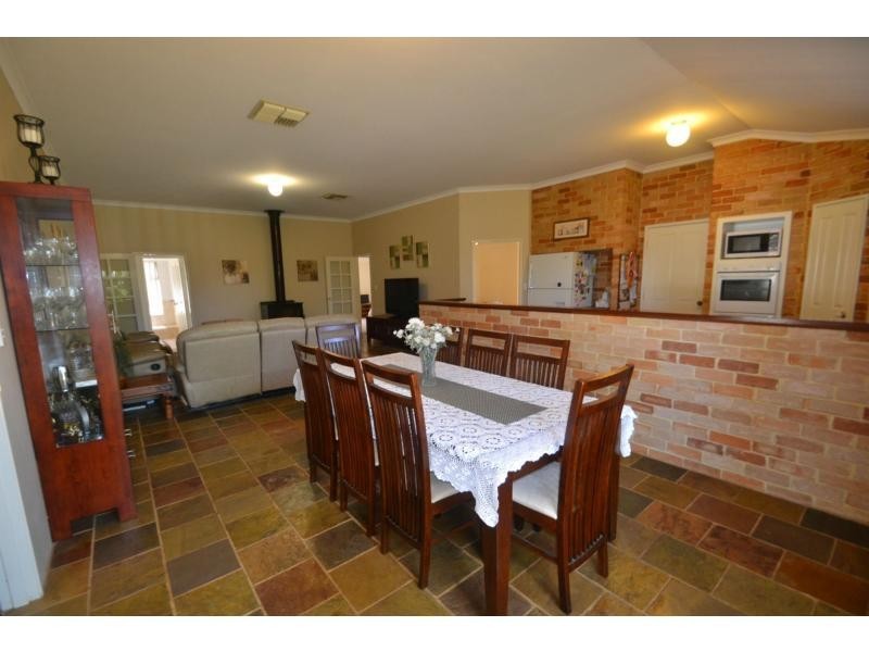 56 Monaltrie Loop, Carramar WA 6031