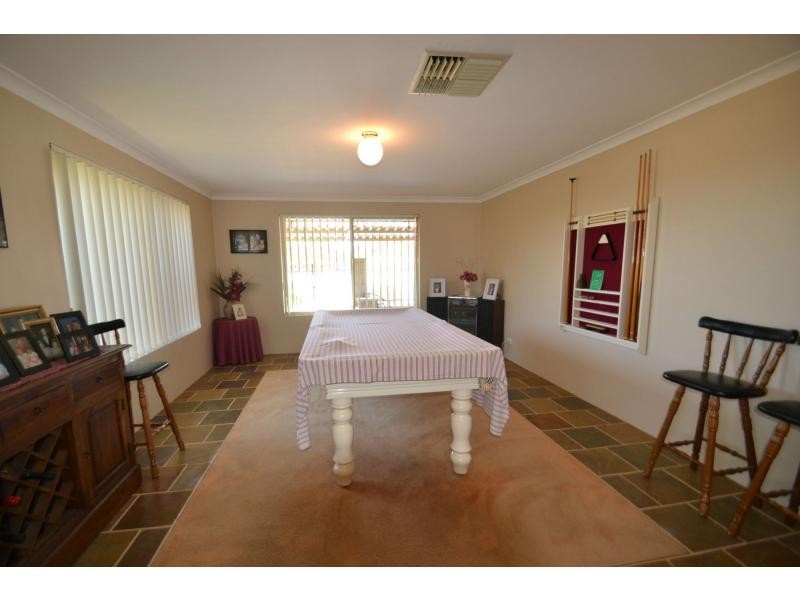 56 Monaltrie Loop, Carramar WA 6031