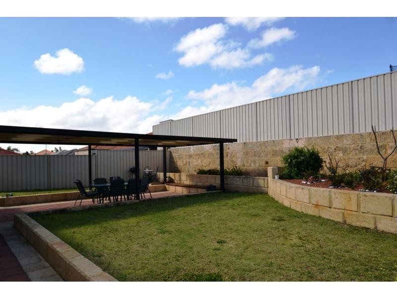15 Adavale Vista, Tapping WA 6065