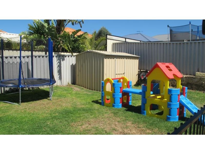 3 Petersen Close, Clarkson WA 6030