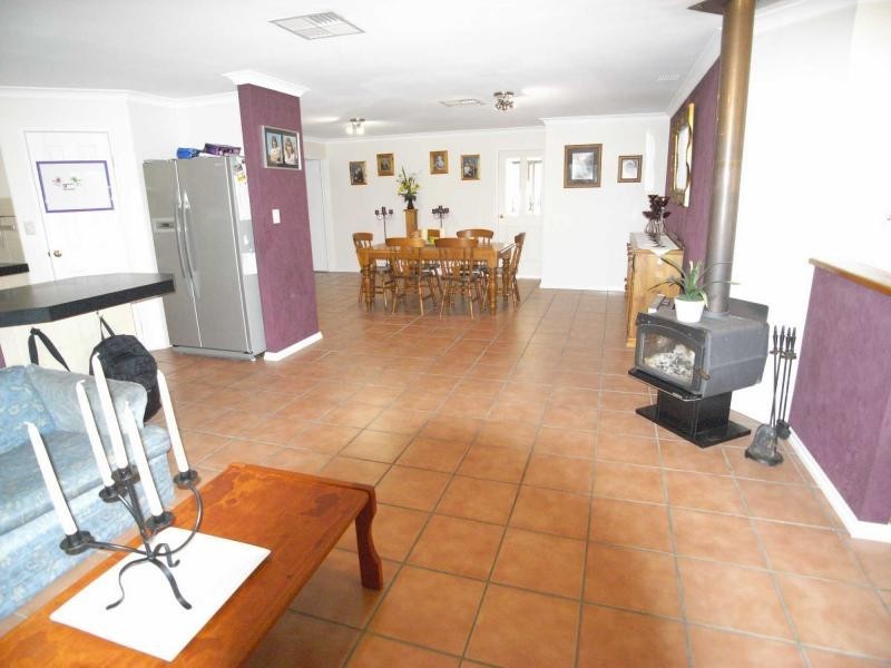 49 Selkirk Street, Kinross WA 6028