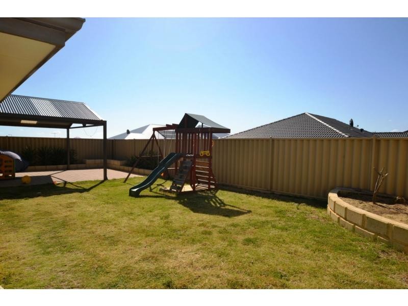 5 Belfast Crescent, Ridgewood WA 6030