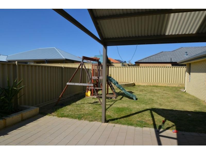 5 Belfast Crescent, Ridgewood WA 6030