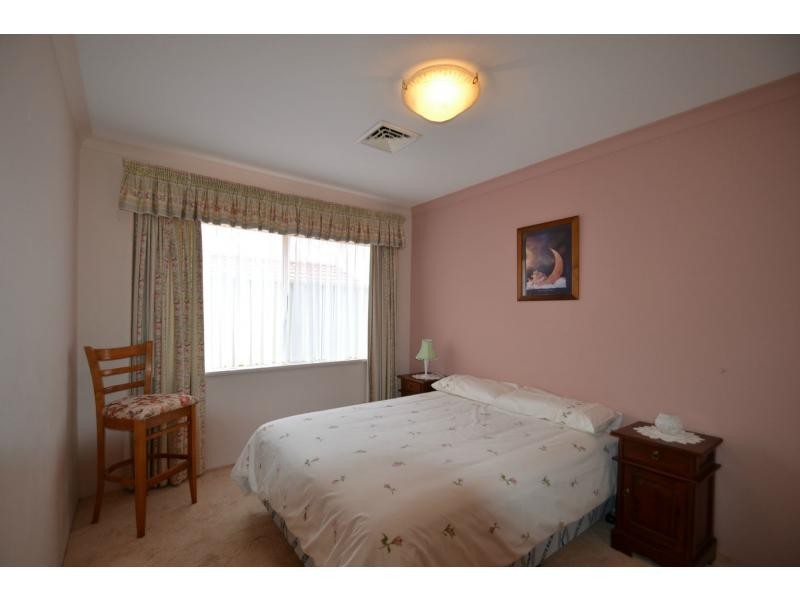 30 Gardiner Heights, Kinross WA 6028