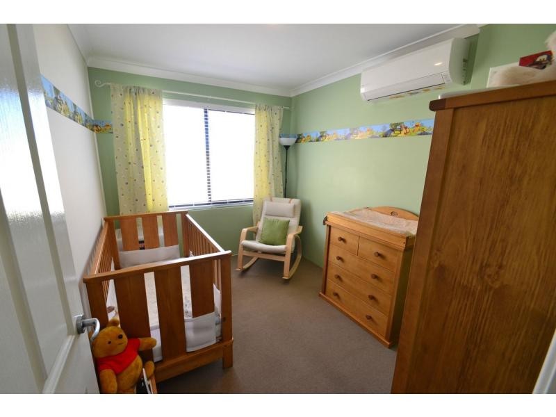 17 B Rosinski Circle, Tapping WA 6065