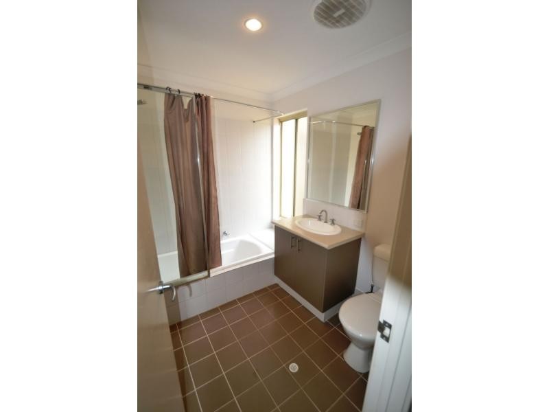 4/22 Watkins Loop, Tapping WA 6065