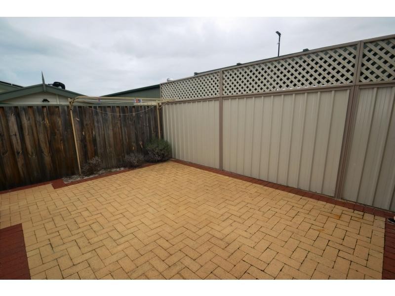 4/22 Watkins Loop, Tapping WA 6065