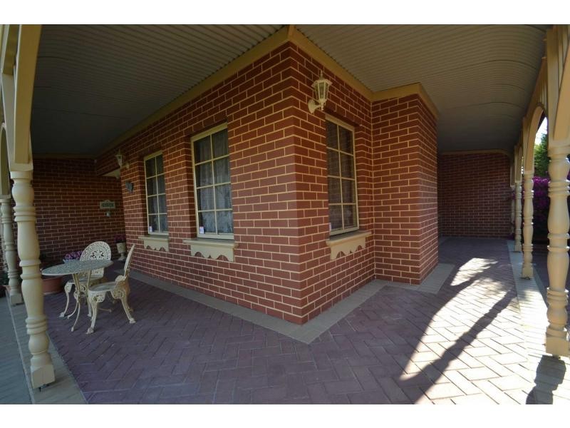 21 Newgain Crescent, Carramar WA 6031