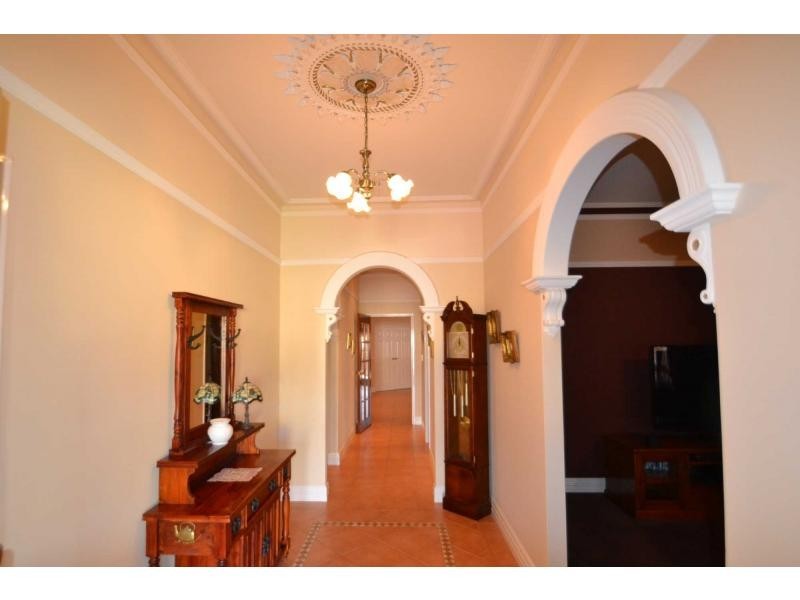 21 Newgain Crescent, Carramar WA 6031