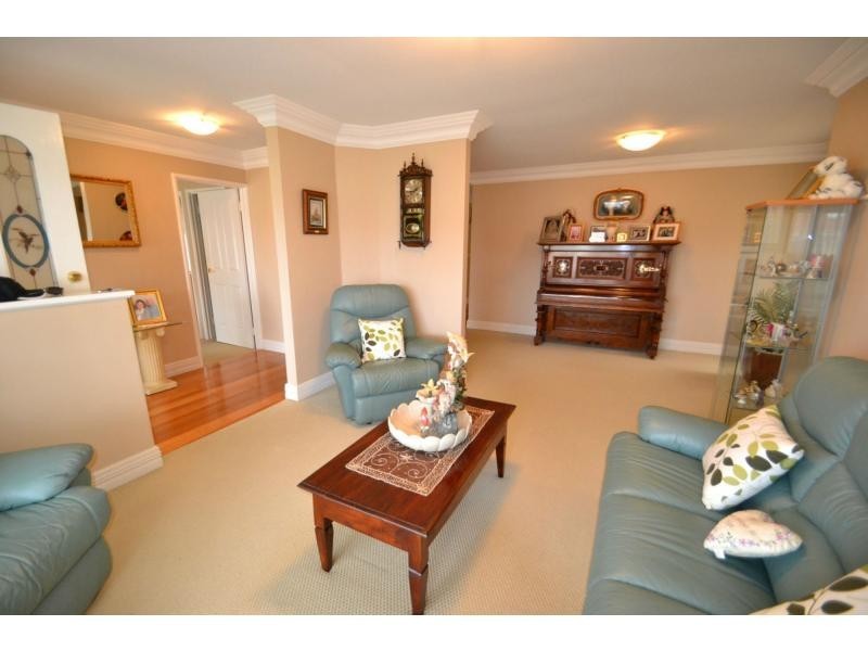 20 Voltaire Crescent, Ridgewood WA 6030