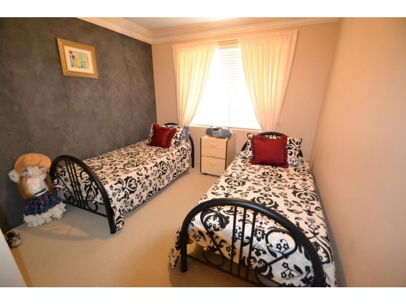 20 Voltaire Crescent, Ridgewood WA 6030