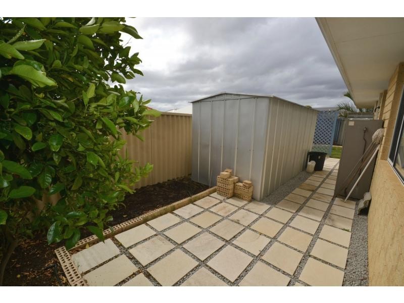 20 Voltaire Crescent, Ridgewood WA 6030