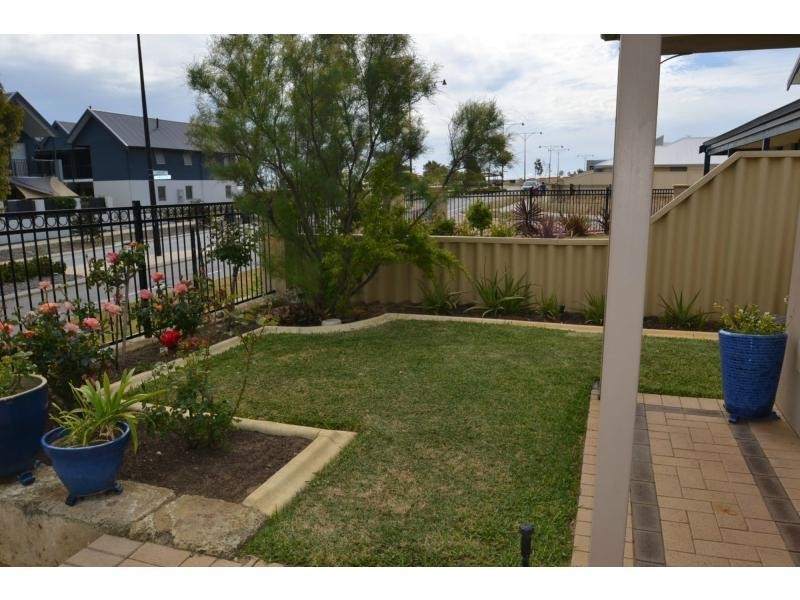 108 Camborne Parkway, Butler WA 6036