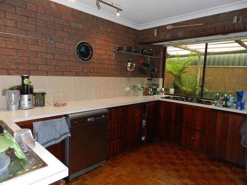 6 Lehmann Court, Kingsley WA 6026