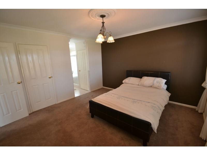 5 Selby Court, Mindarie WA 6030