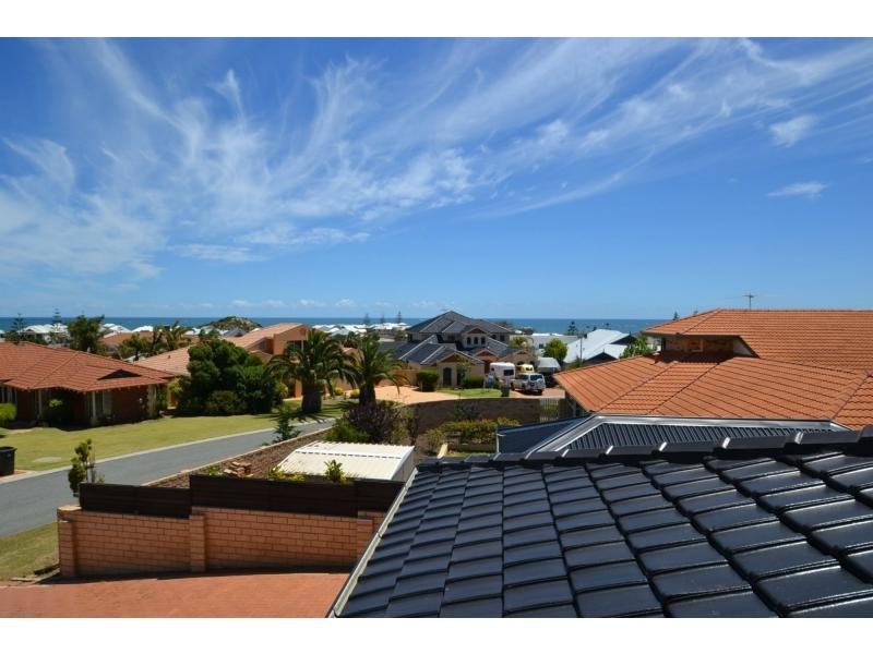 5 Selby Court, Mindarie WA 6030