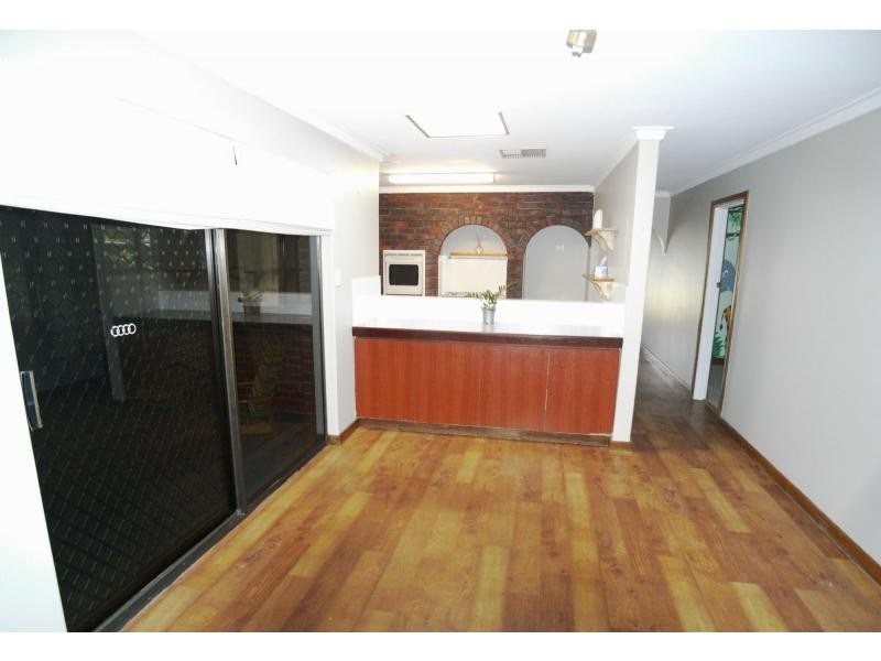 4 Beenong Street, Wanneroo WA 6065