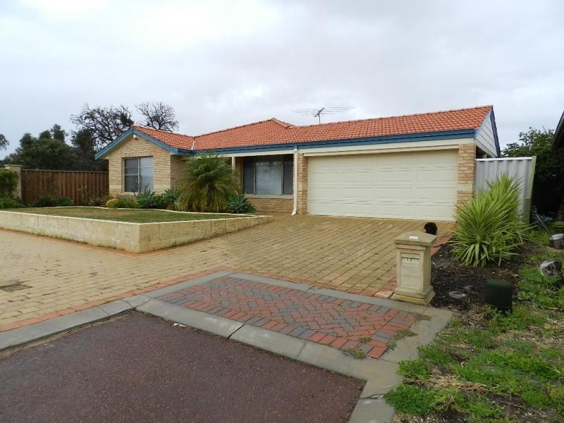 12 Gardiner Heights, Kinross WA 6028