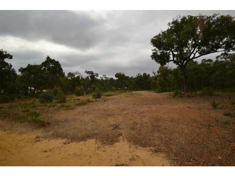 60 Charbray Road, Lower Chittering WA 6084