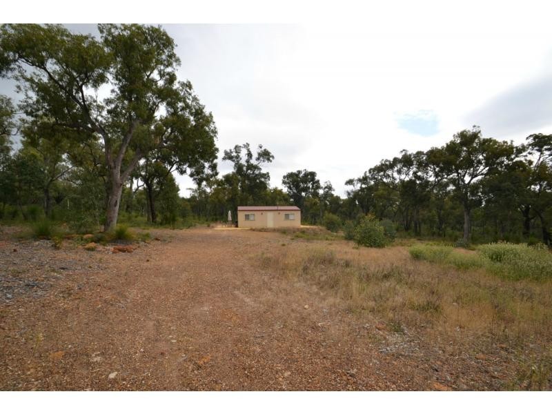60 Charbray Road, Lower Chittering WA 6084