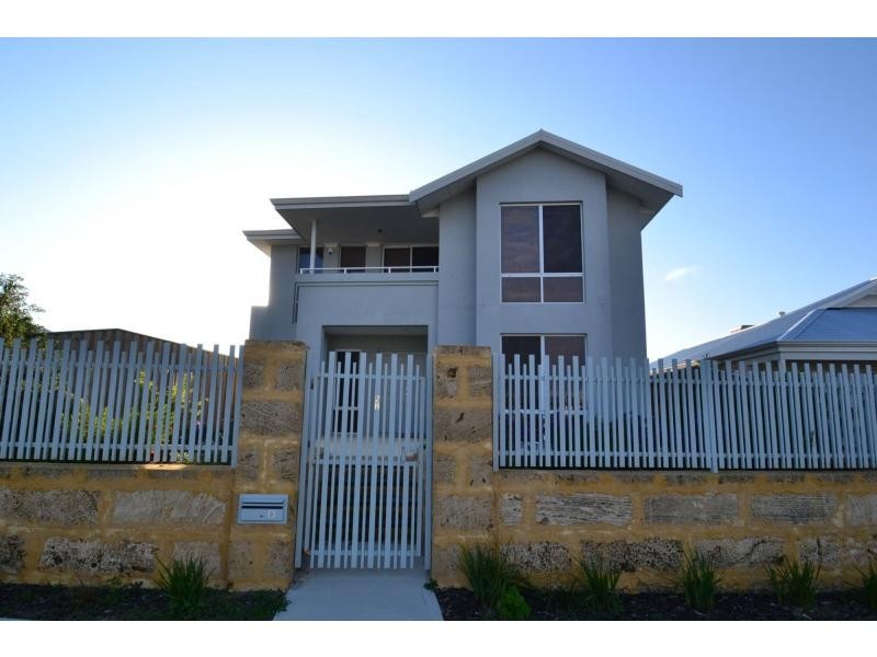 28 Seaside Avenue, Yanchep WA 6035