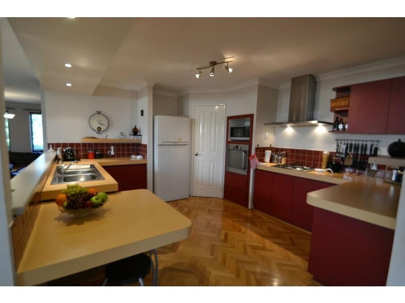 38 Halmstad Circle, Mindarie WA 6030