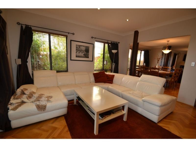 38 Halmstad Circle, Mindarie WA 6030