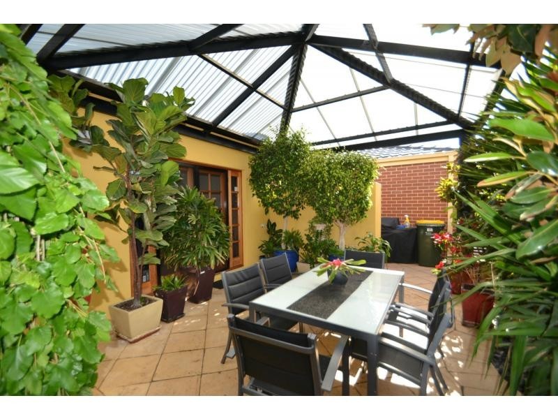 38 Halmstad Circle, Mindarie WA 6030